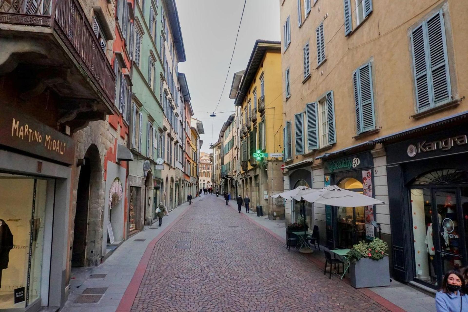 Magic Place Bergamo! Relax Apartment With Terrace In The Heart Of The City Экстерьер фото